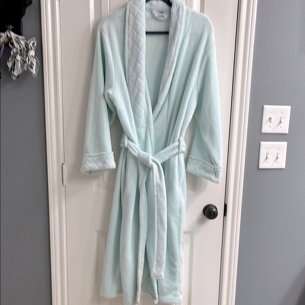 Light Blue Quilted Robe